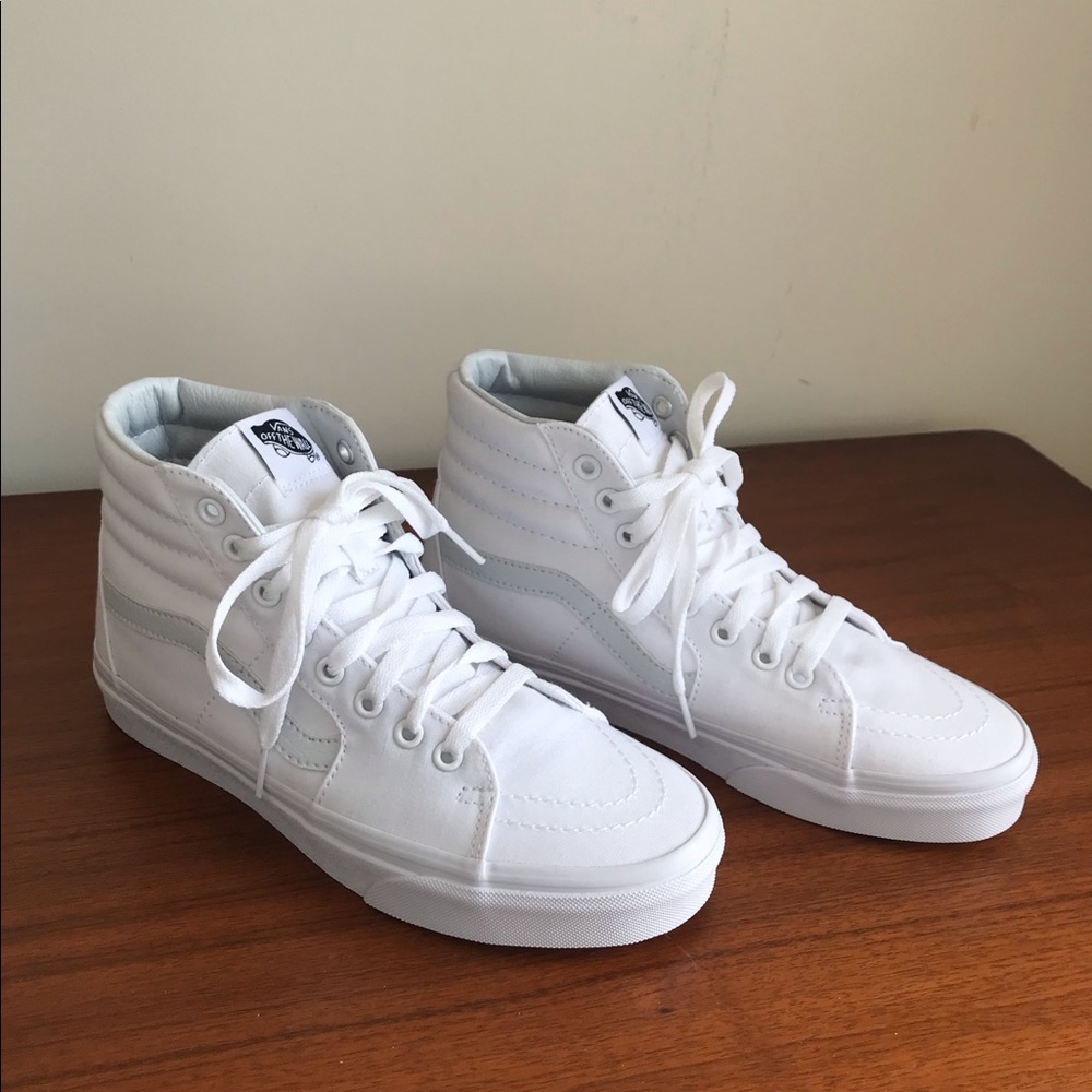 VANS NEVER WORN Canvas Sk8-Hi Sneaker White